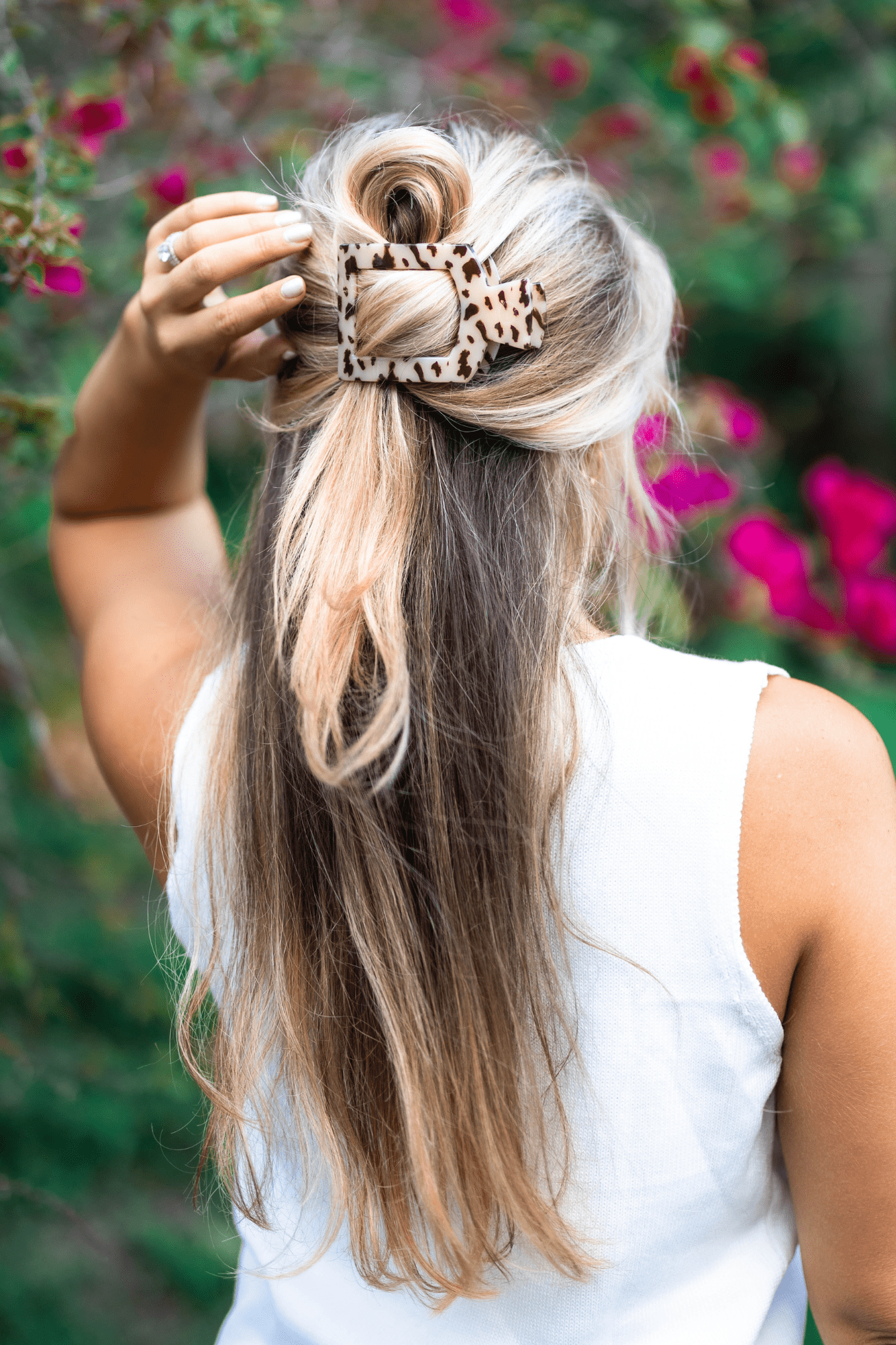 Square Flat Hair Clip | Medium | Blonde Tortoise