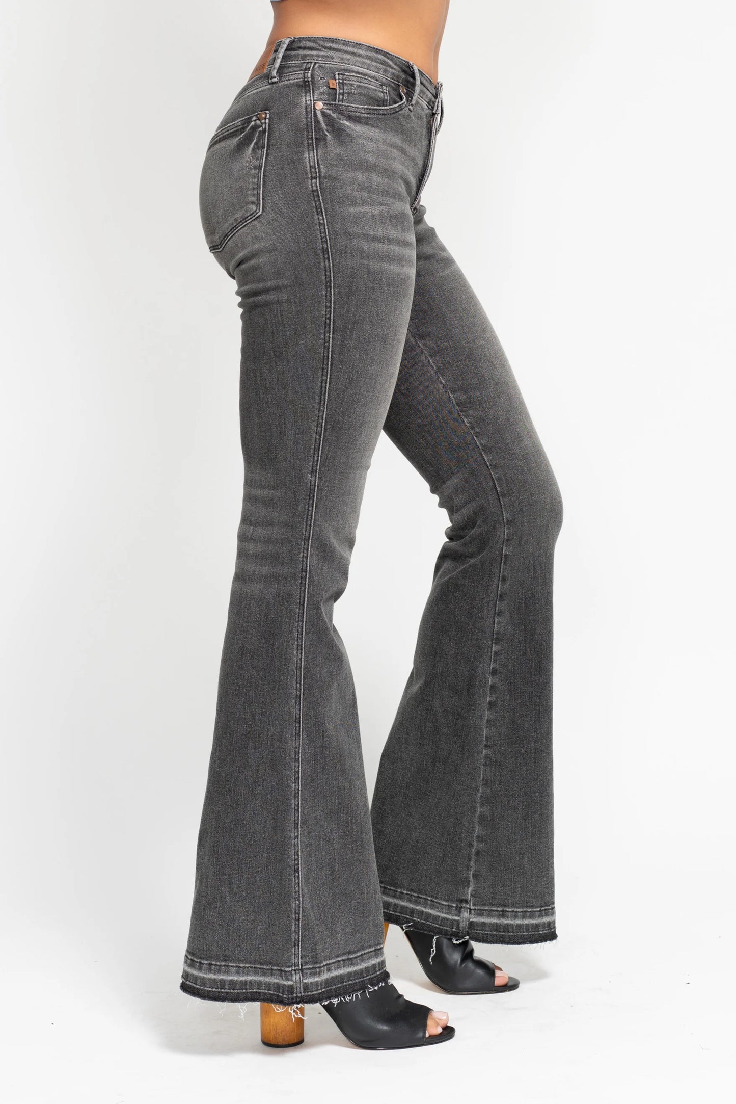 Flare Fit Gray Judy Blue