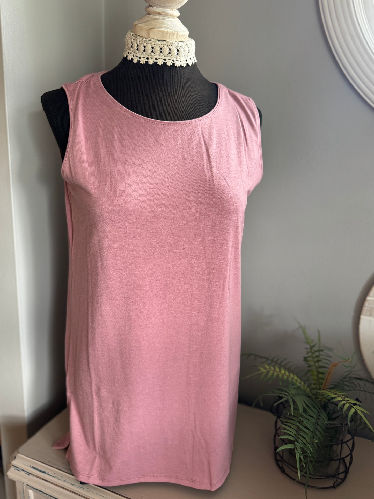 Sleeveless Mauve Tank