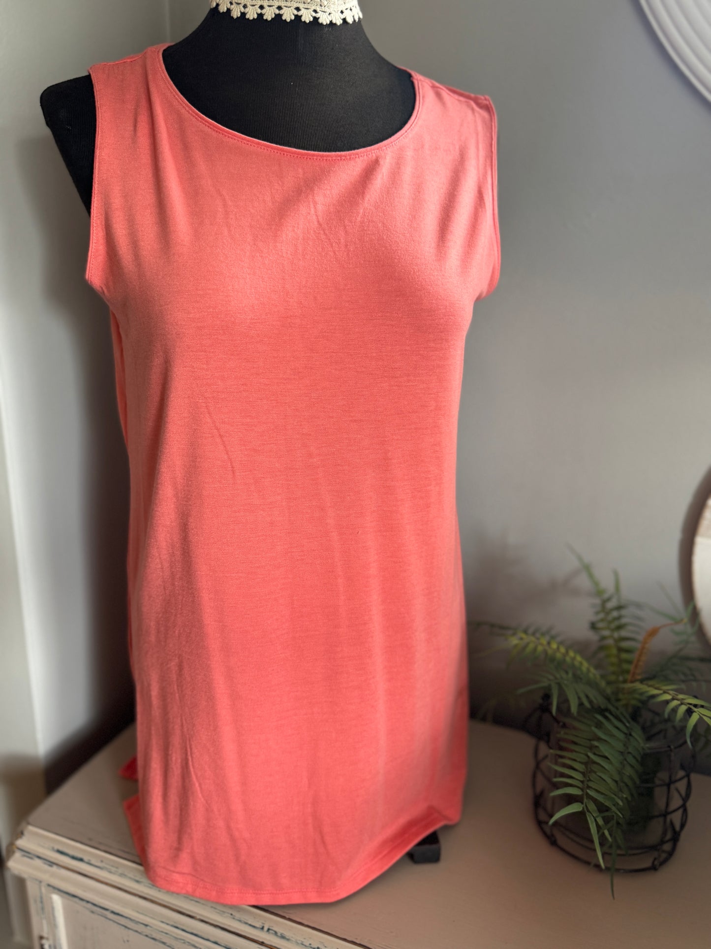 Sleeveless Tank Coral