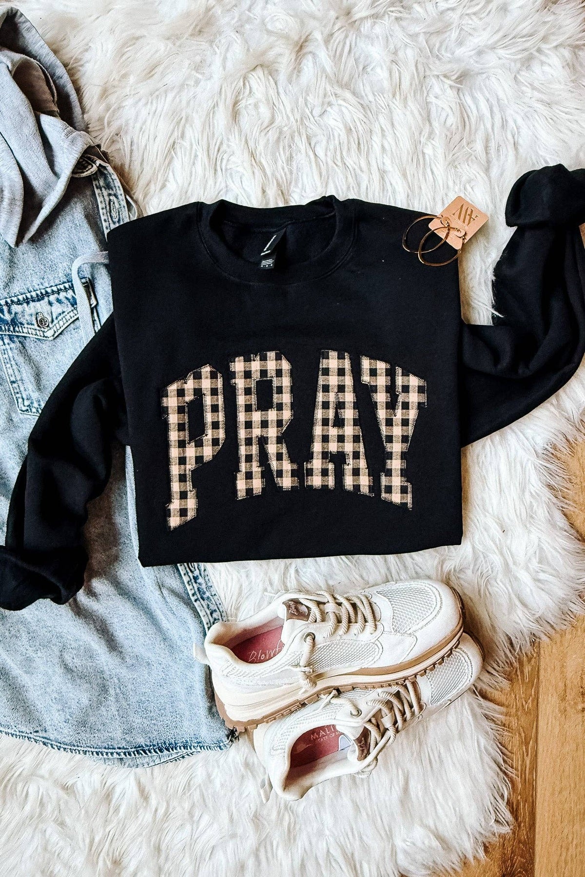 PRAY Sweatshirt - Black