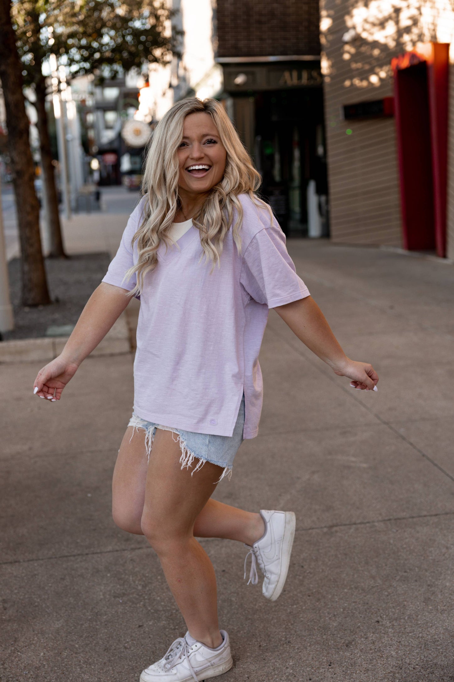 Boyfriend V-Neck Lilac
