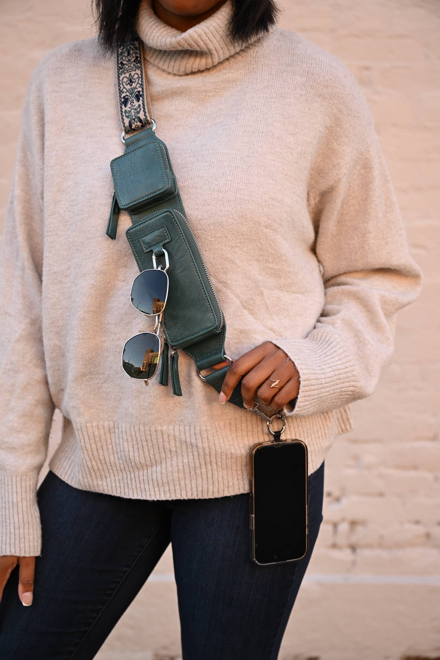 Zip & Clip Strap