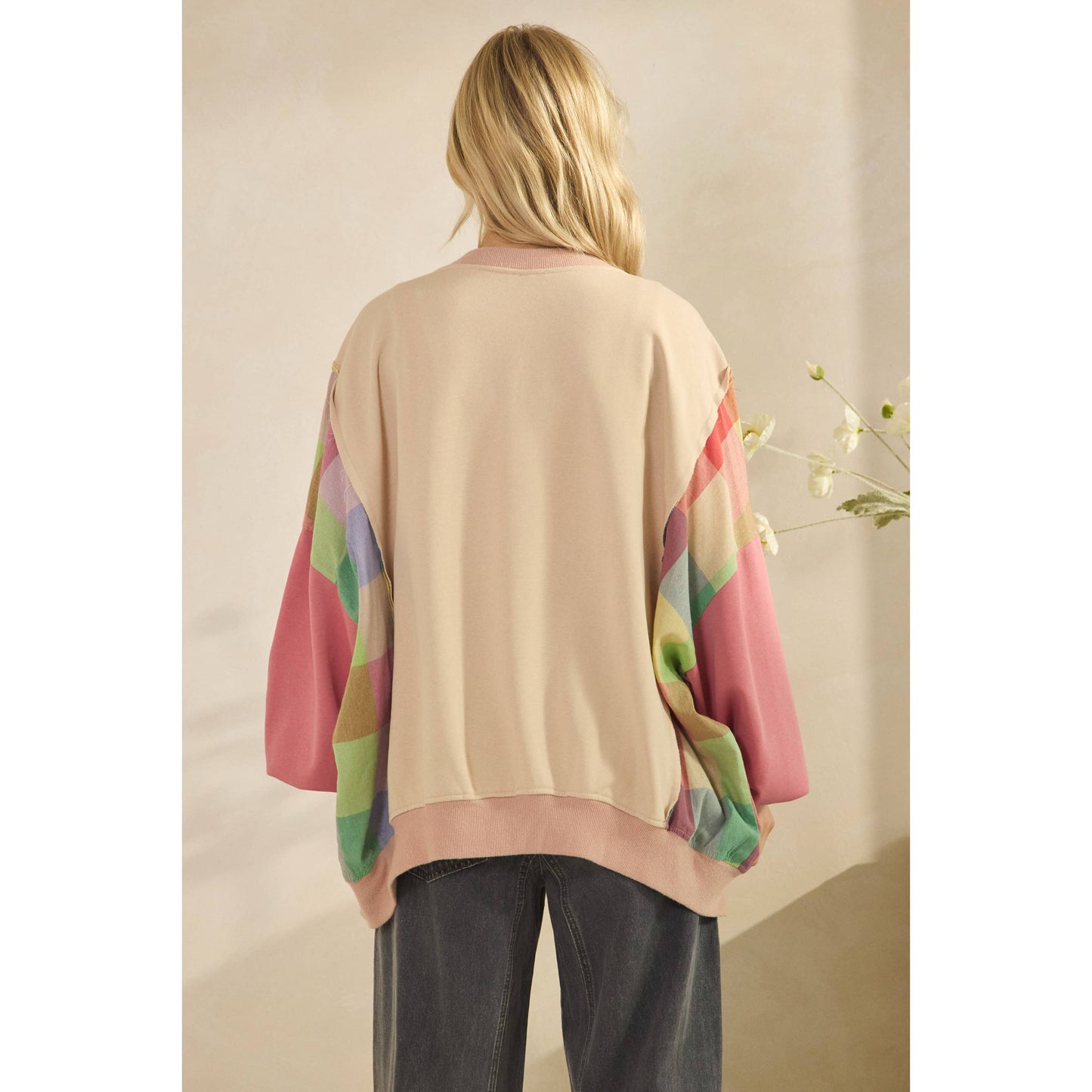 PEACE SIGN SWEATSHIRT